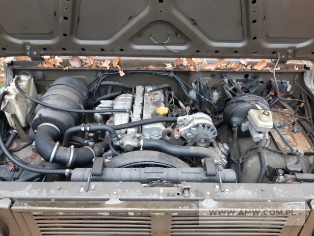 Samochód sanitarny 4-noszowy DAEWOO-HONKER (brak kluczyków, na wyposażeniu wciągarka oraz nosze) 